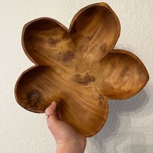 Island heritage wood flower bowl